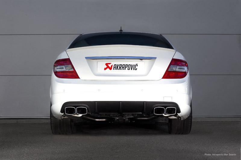 Système d'échappement Akrapovic Slip-On en titane pour 204 - C 63 AMG 
