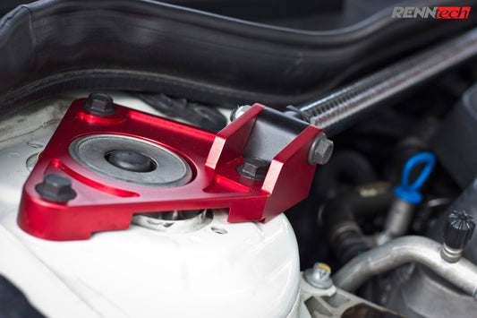 RENNtech | Carbon Fiber Front Strut Brace | 117 - CLA | 176 - A | 156 - GLA